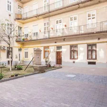 Apartment Little Americas Springfield *