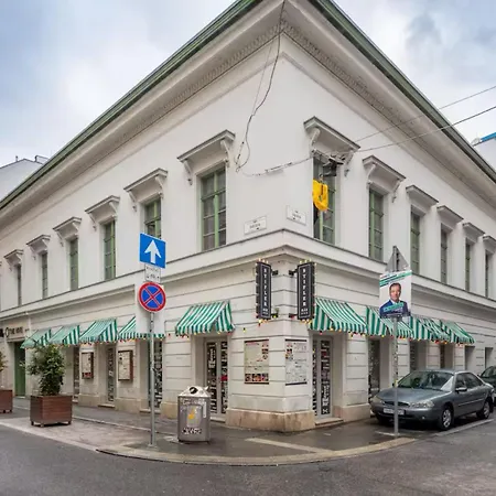 Apartment Little Americas Springfield Budapest